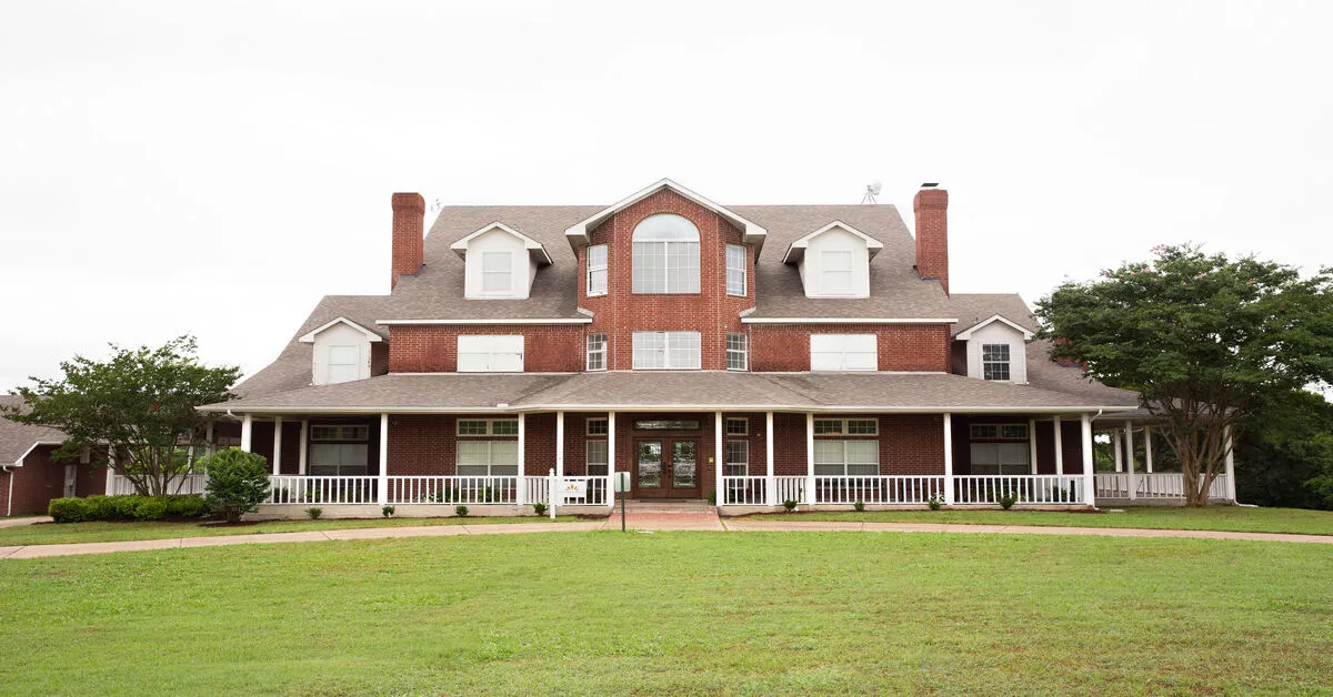 Discovery Point Retreat Ennis facility