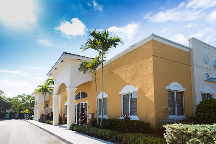 Recovery First Treatment Center Hollywood Fl Recovery First Treatment Center: Insurance, Amenities & Photos