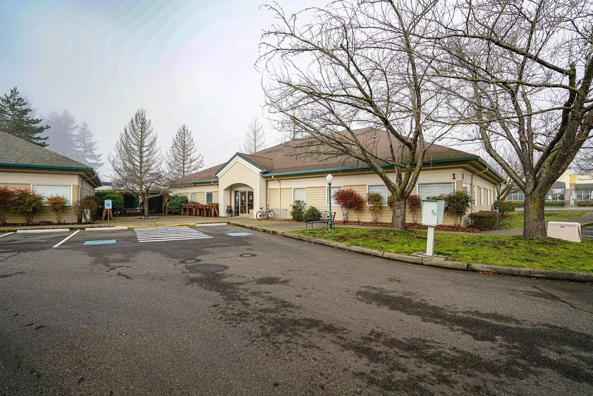 Royal Life Center at Sound Recovery facility photo 5