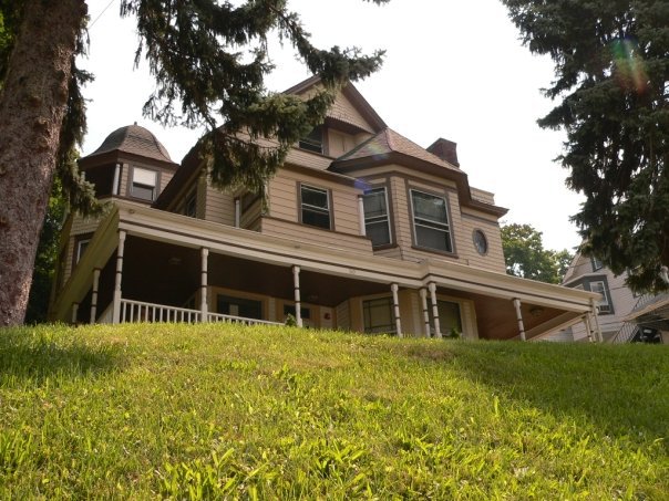 The Milestone House facility photo 5