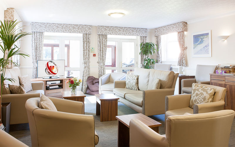 The Priory Hospital Altrincham Pricing, Specializations, Info