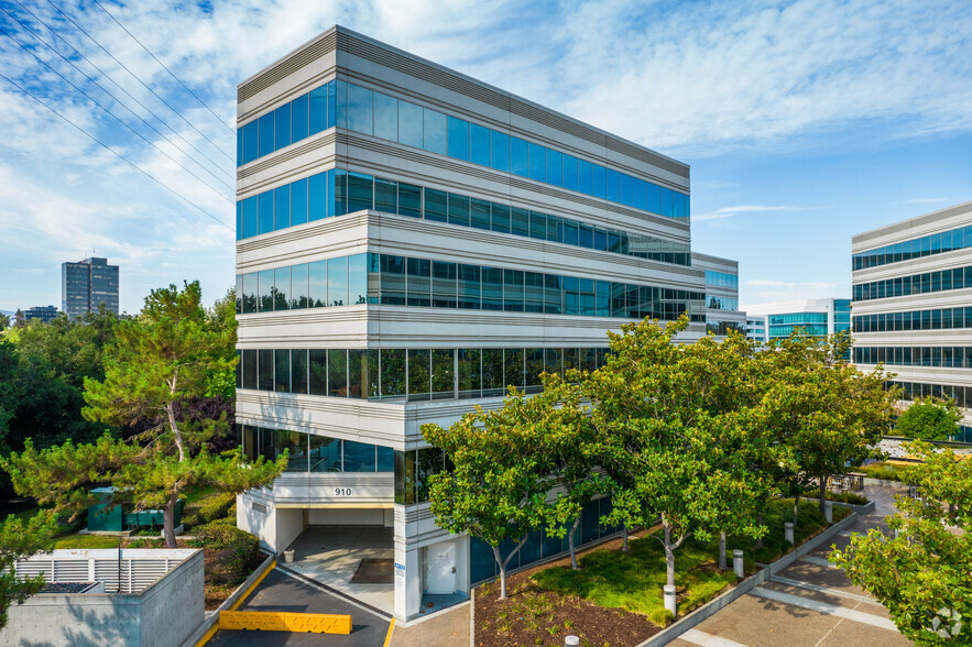 Embark at Campbell facility photo 5