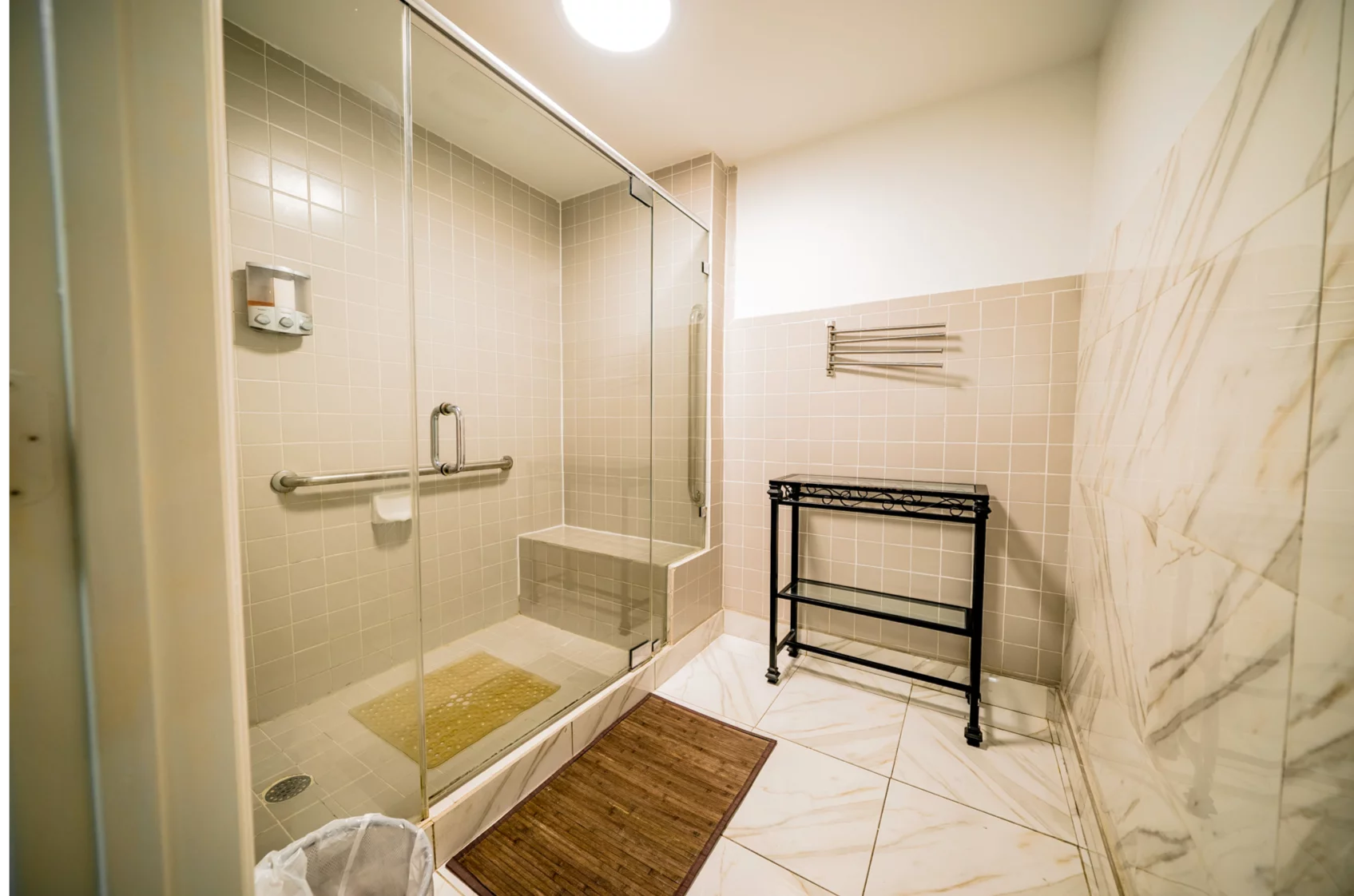 Zinnia Health Miami facility photo 3