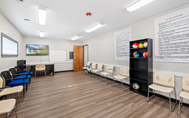 TruHealing Riverbend facility photo 3