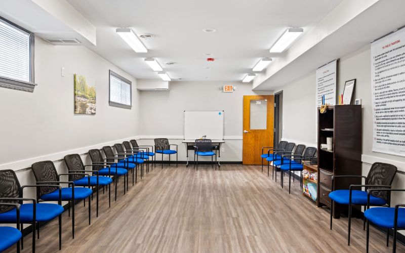 TruHealing Riverbend facility photo 4