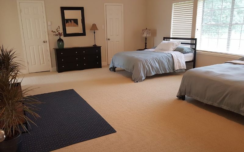 Hearthstone Houses facility photo 4