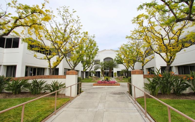 Discovery Mood & Anxiety Program Los Alamitos facility