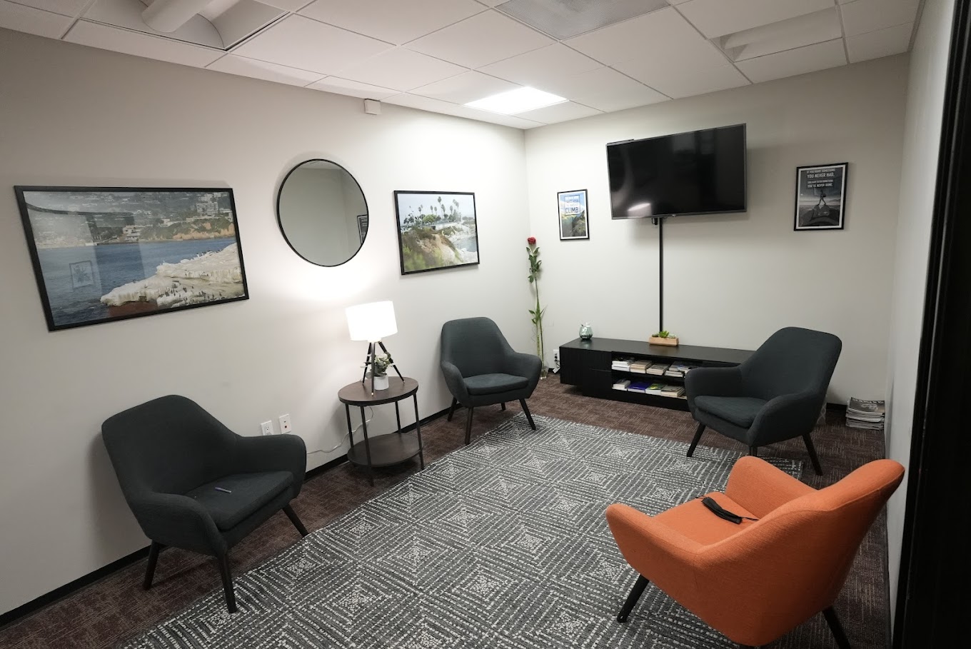 Refresh Recovery facility photo 3