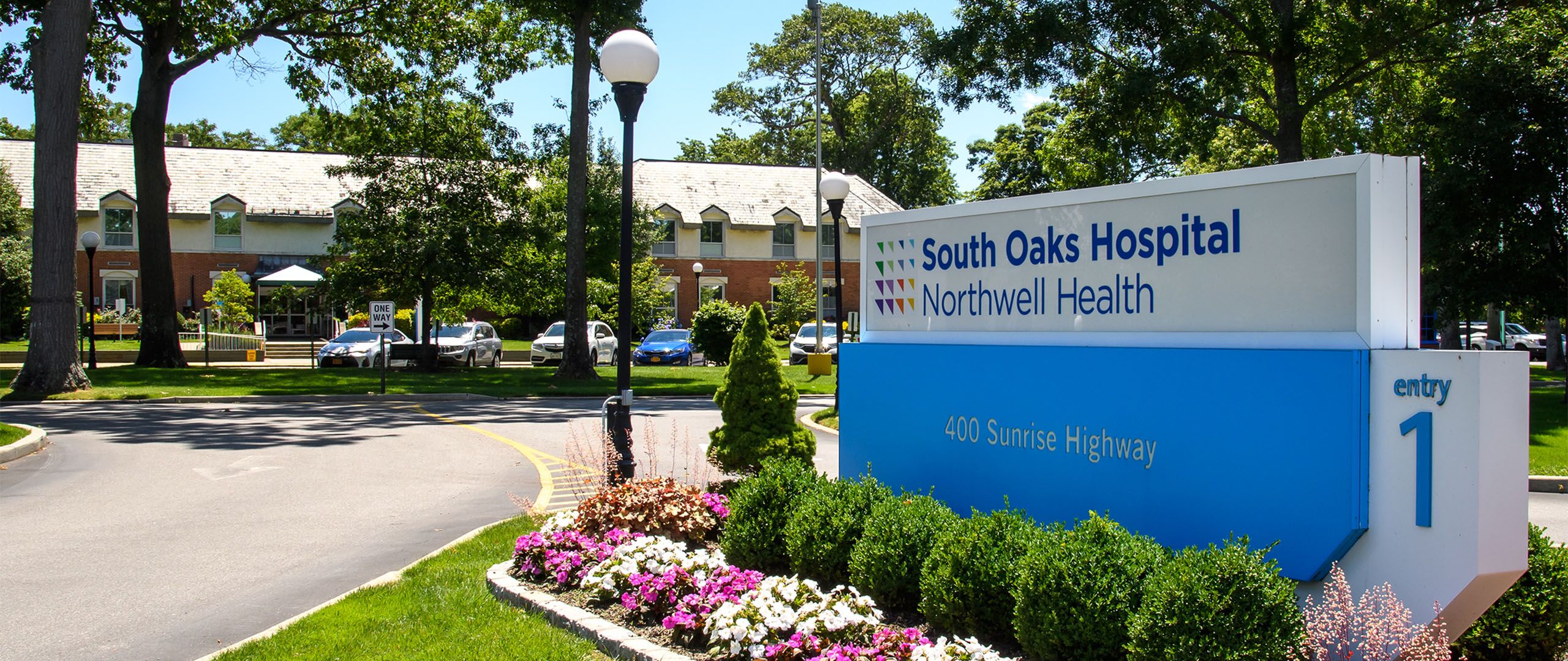 South Oaks Hospital Treatment Options, Amenities & Photos (Amityville