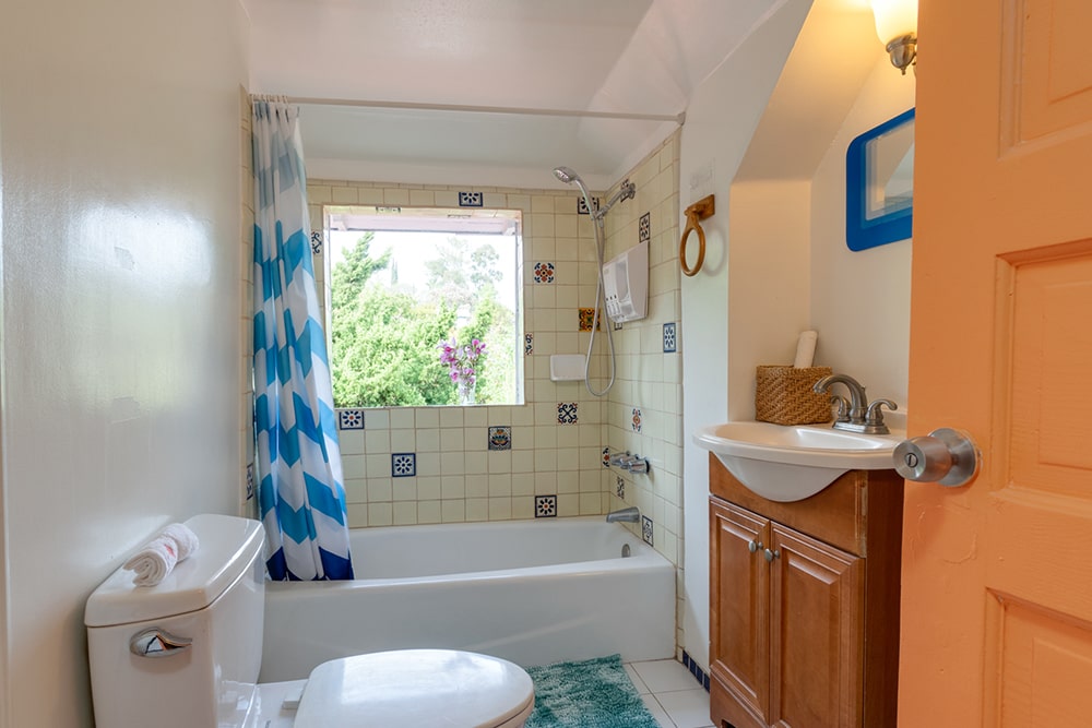 Rainbow Hill Sober Living facility photo 5