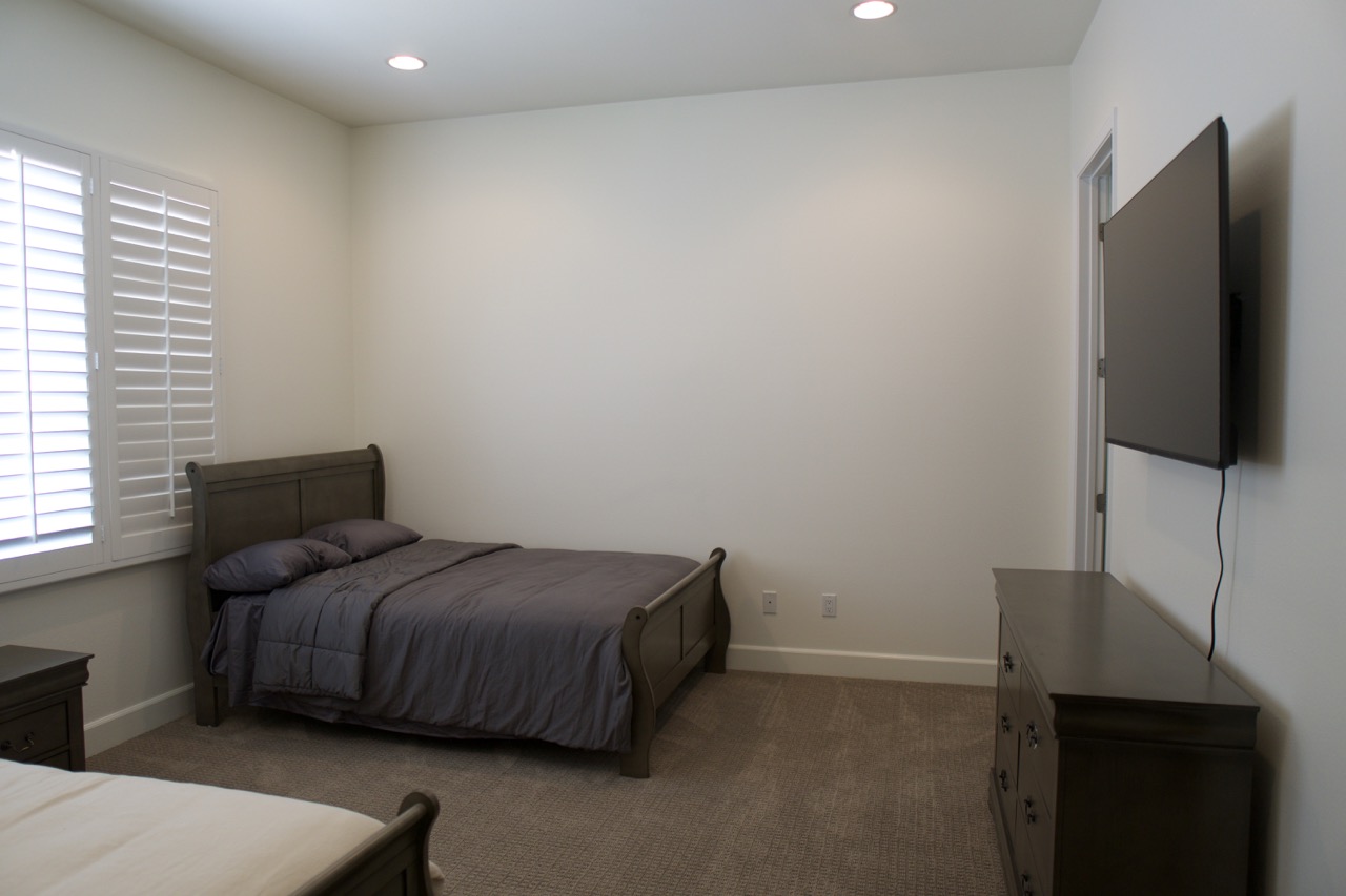 Studio 64 Sober Living facility photo 4