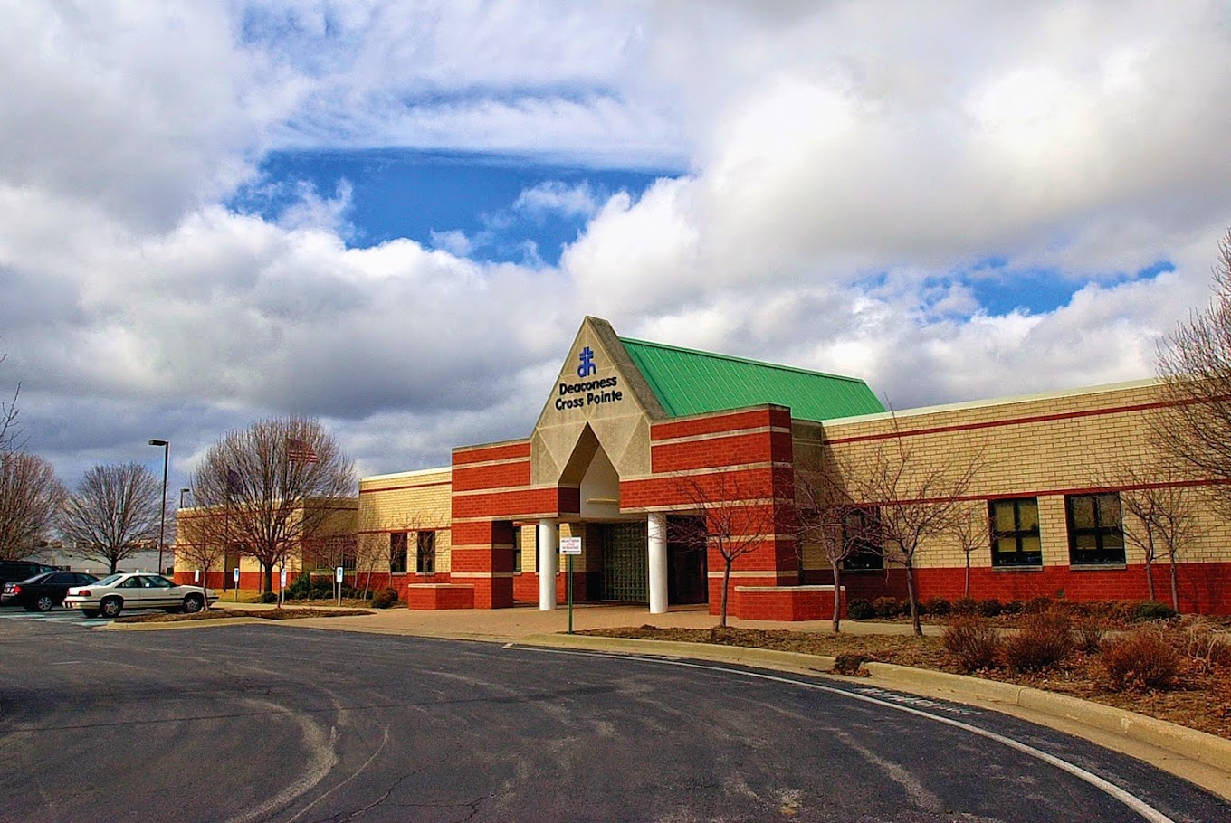 Deaconess Cross Pointe Indiana facility photo 3