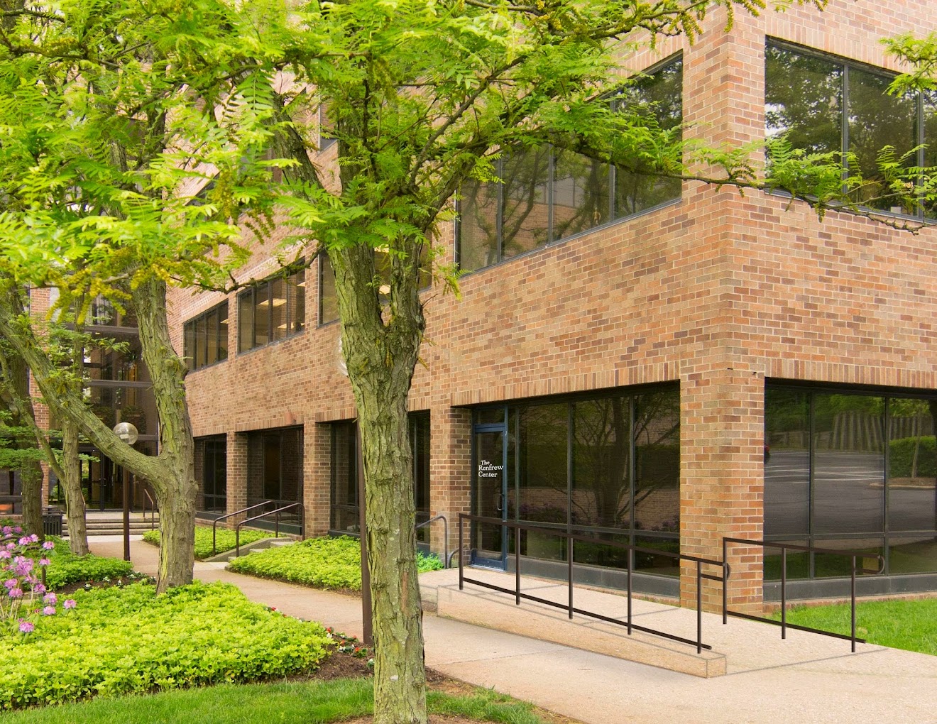 The Renfrew Center Baltimore facility photo 3