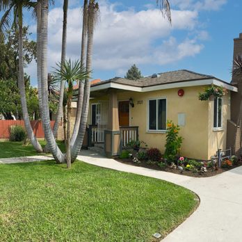 Axiom Sober Living facility photo 2