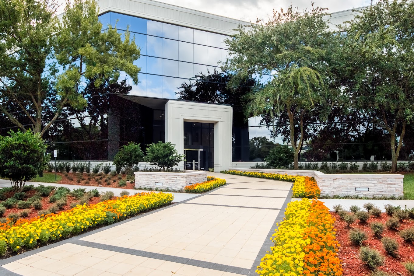 The Renfrew Center Orlando Treatment Options, Amenities & Photos