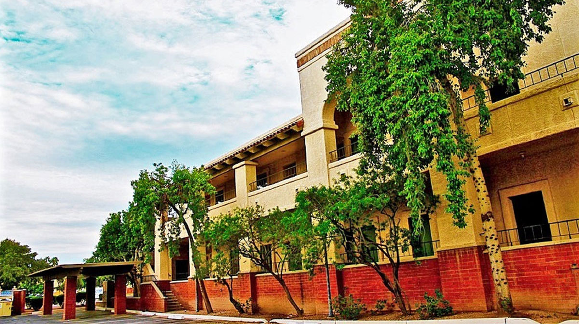 Desert Mountain Health facility