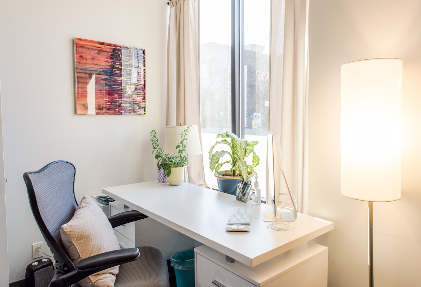 Clarity Clinic Lakeview Broadway facility