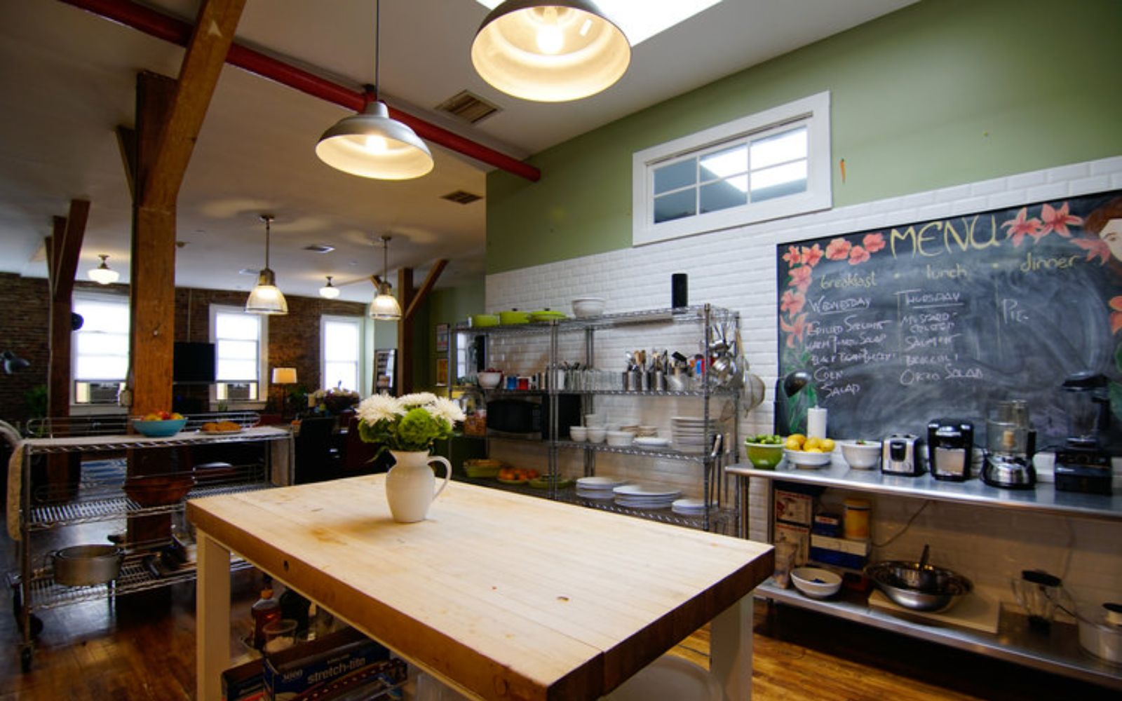 Williamsburg House facility photo 3