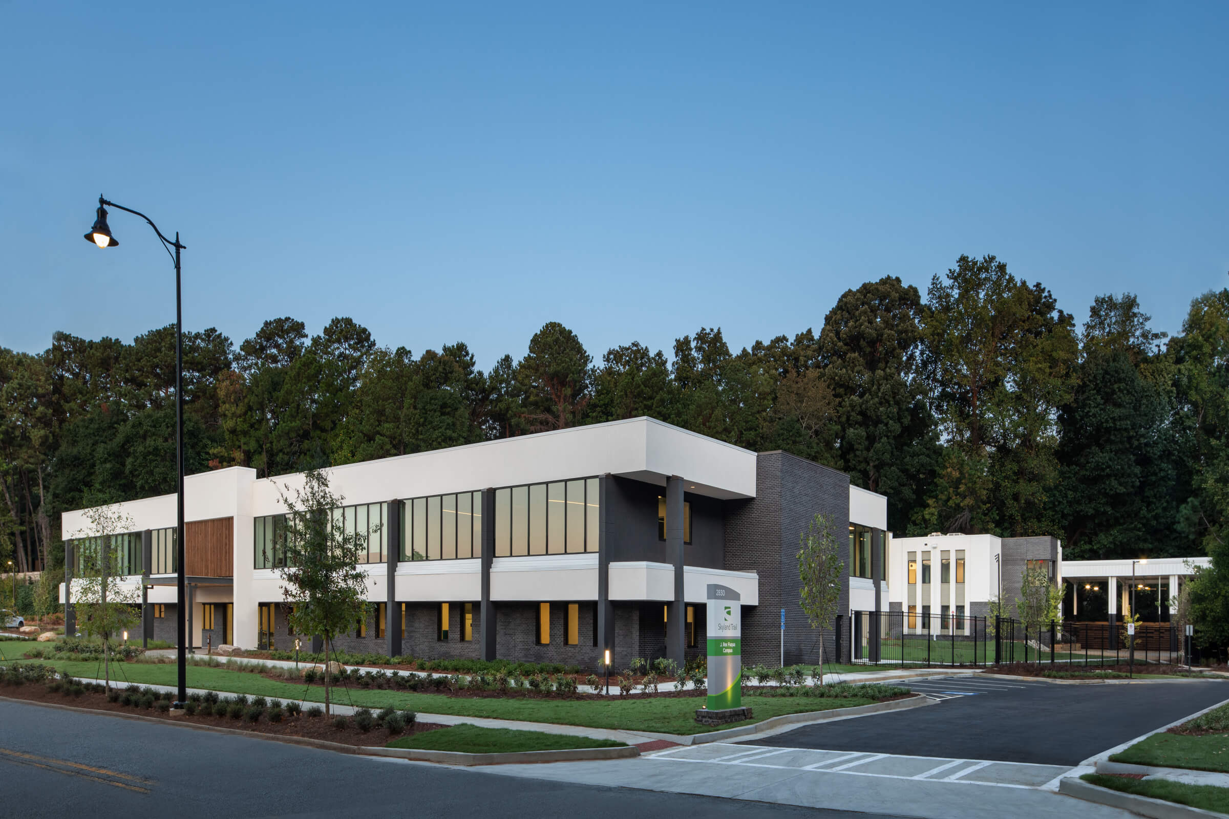 Skyland Trail J. Rex Fuqua Campus facility