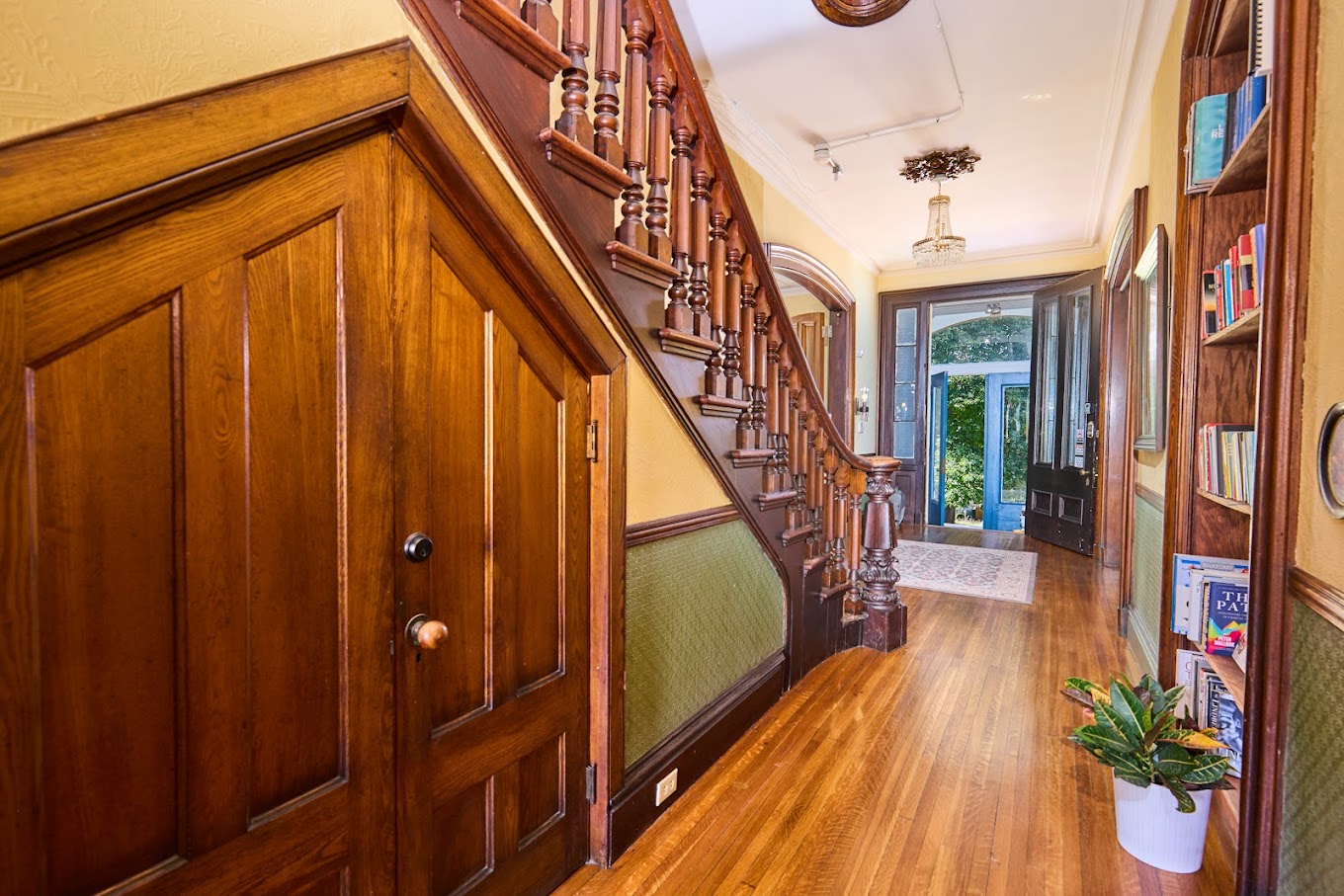 Recovery Mansion on Grand facility photo 2