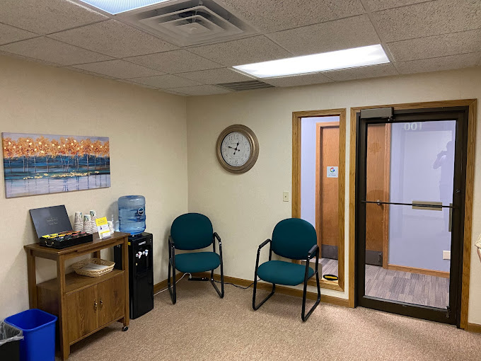 West Grove Clinic Appleton facility photo 3