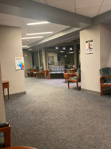 Trillium Place at Carle Health Methodist Hospital facility photo 3