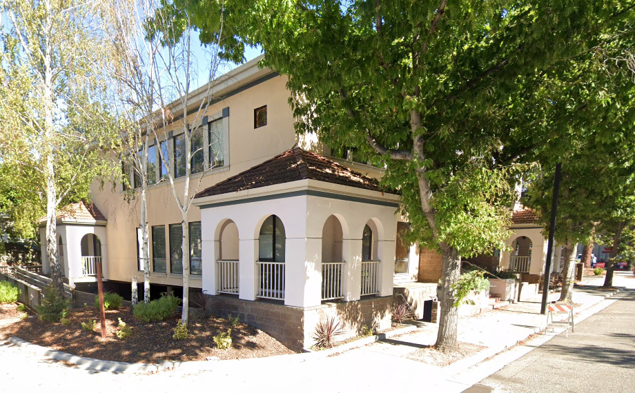 Pacific Clinics 590 facility