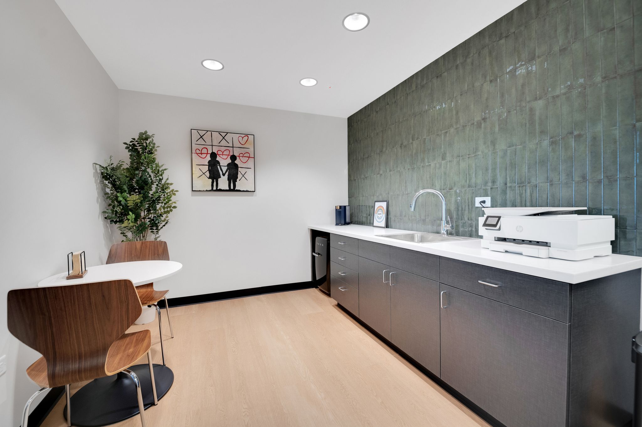Guidelight Central Park facility photo 2
