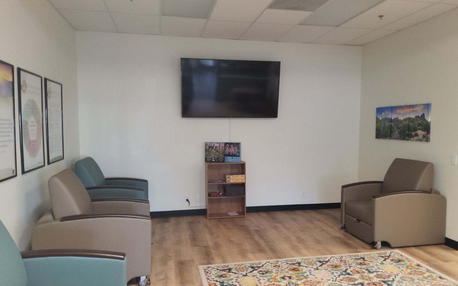 Riverside University - Desert Mental Health Urgent Care facility photo 3