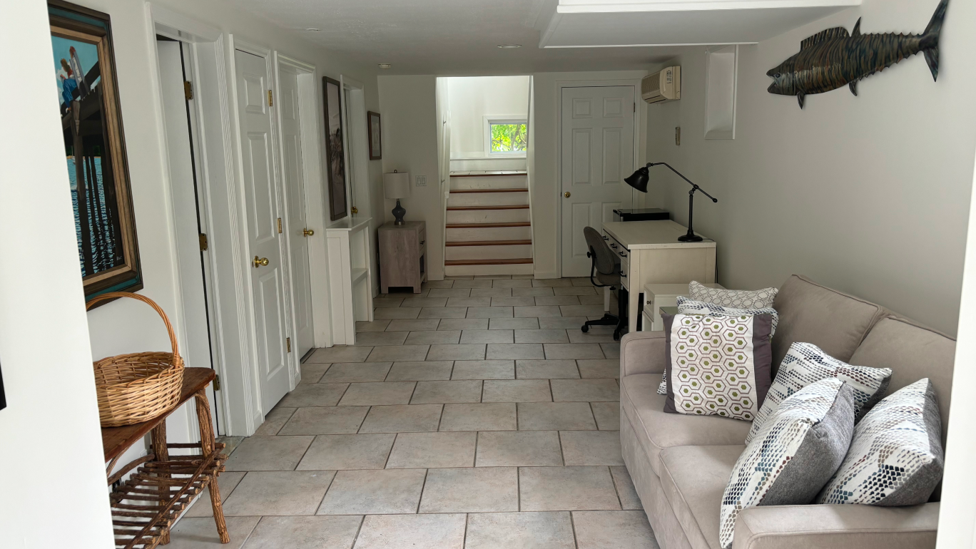 The Bridge NYC - Montauk House facility photo 5