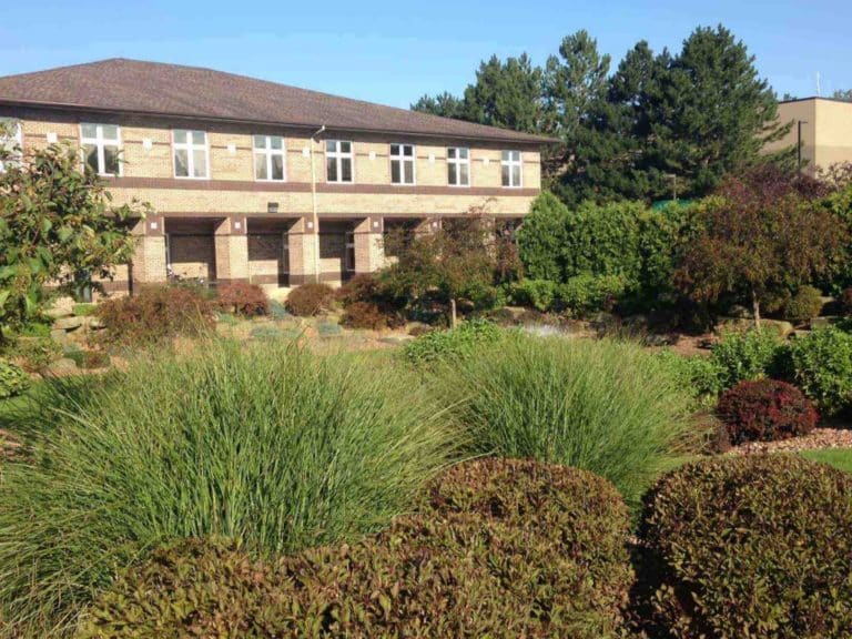 Pine Rest Forest Hills Clinic facility