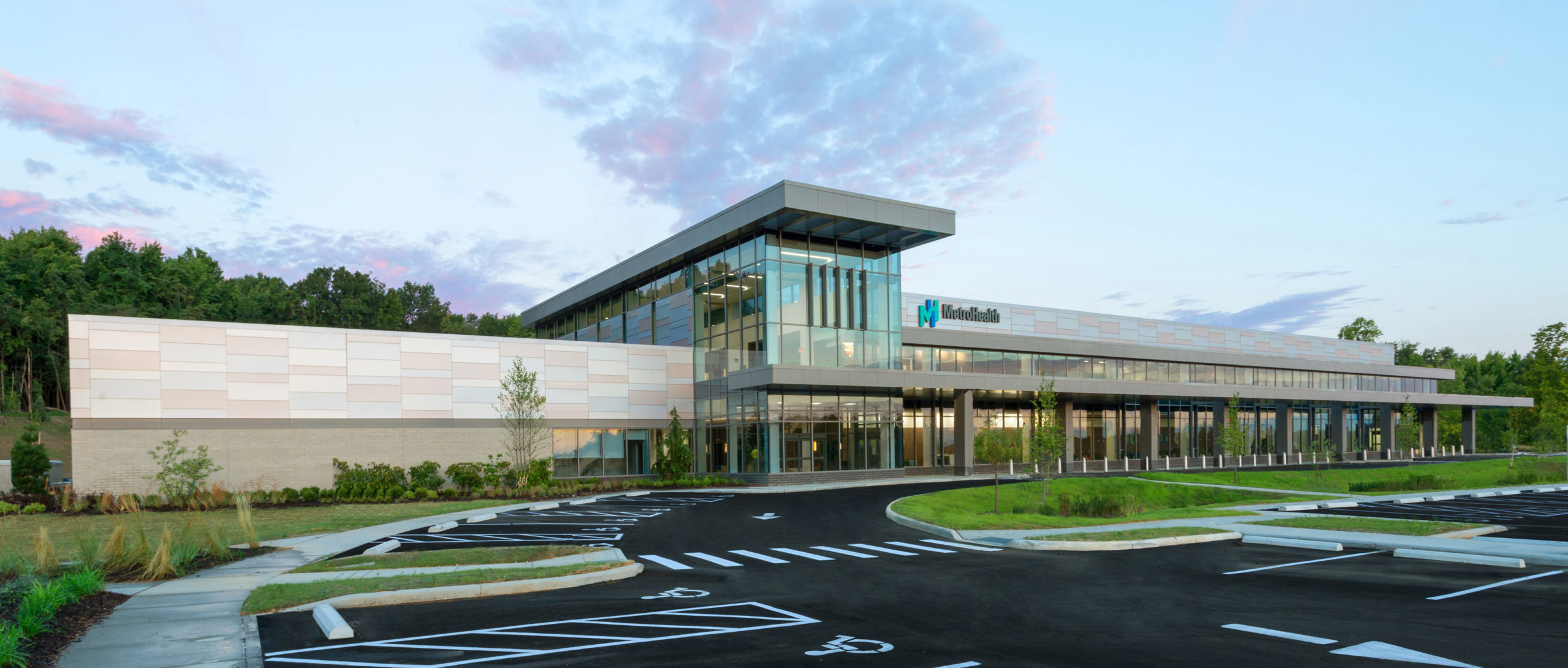 MetroHealth Brecksville Health and Surgery Center facility