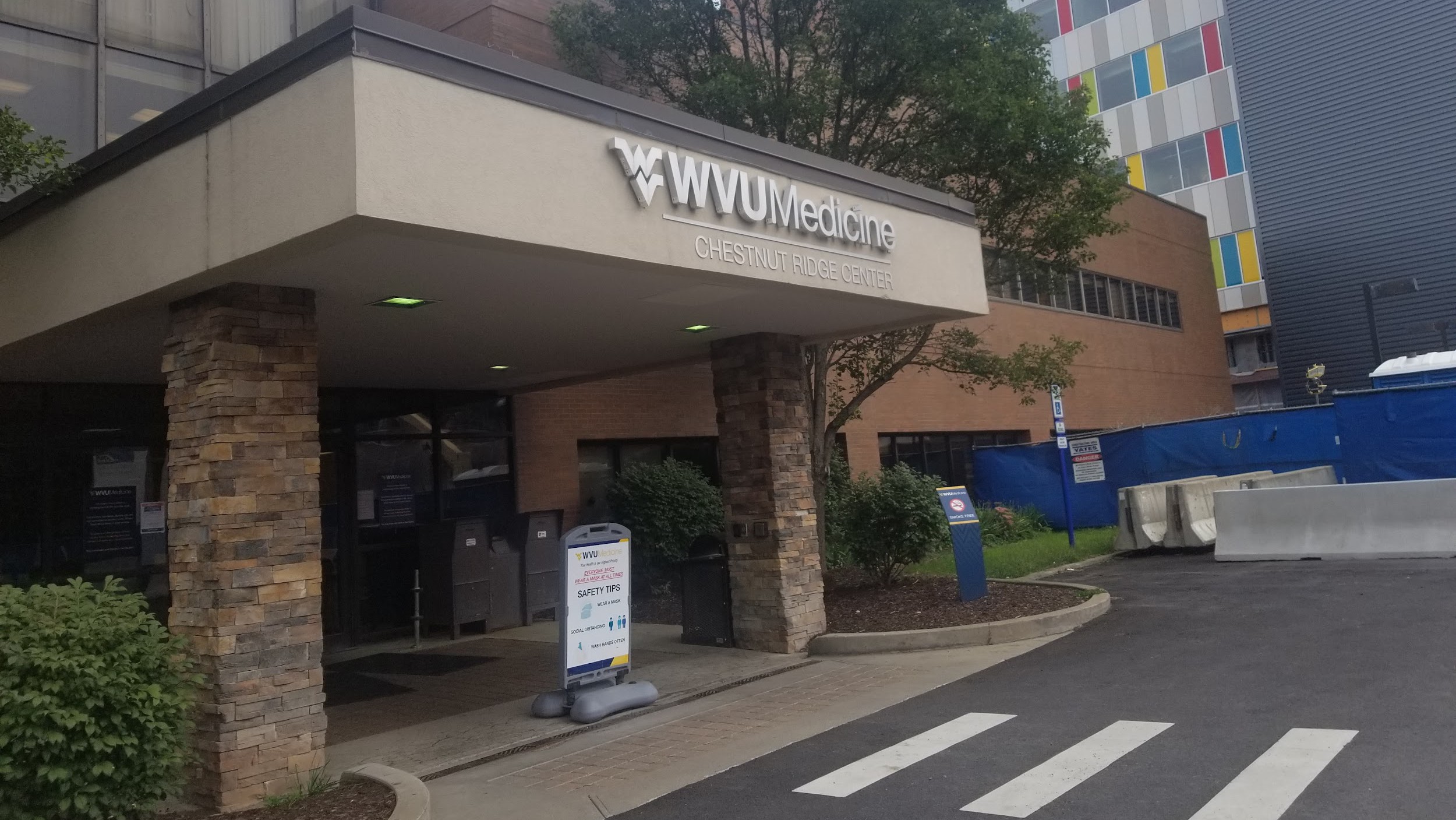 Chestnut Ridge Center WVU Hospitals facility