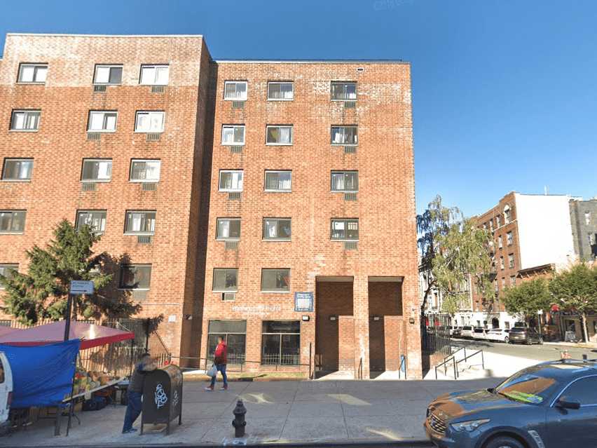 Casa Washington Heights Outpatient Clinic facility