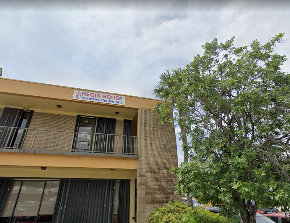 Regis House Miami 2 facility