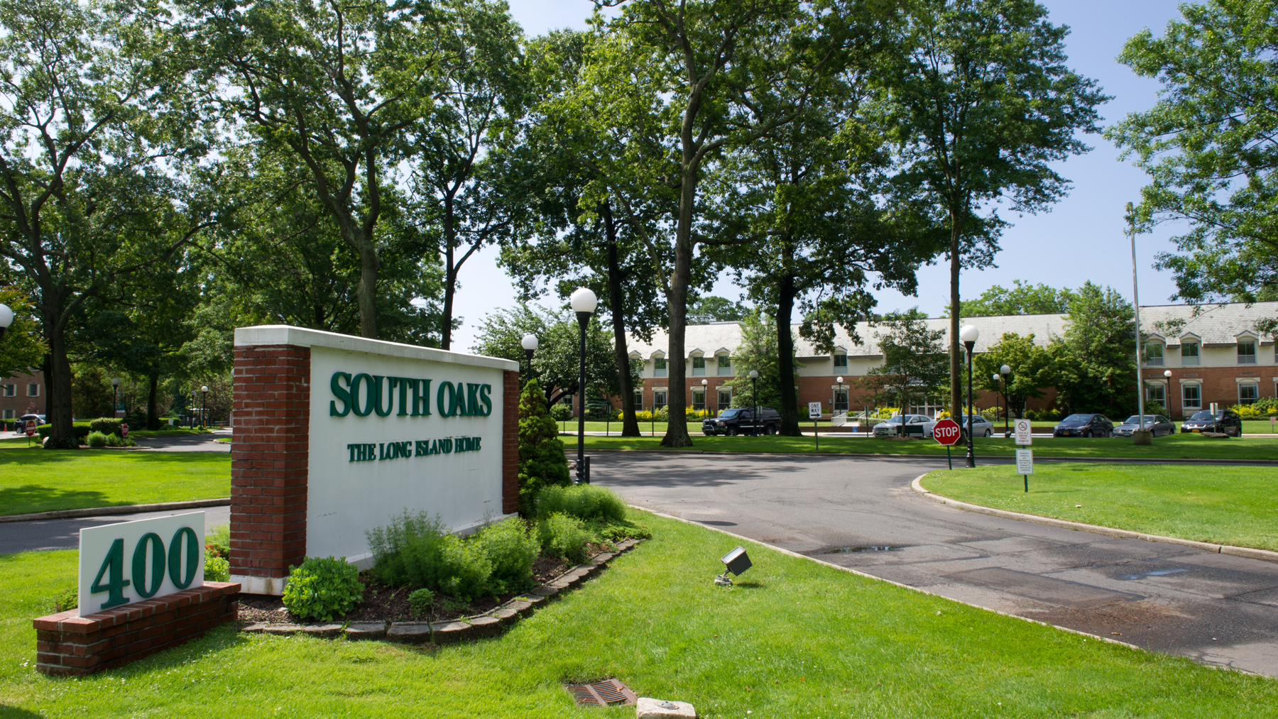 Long Island Home South Oaks Hospital facility