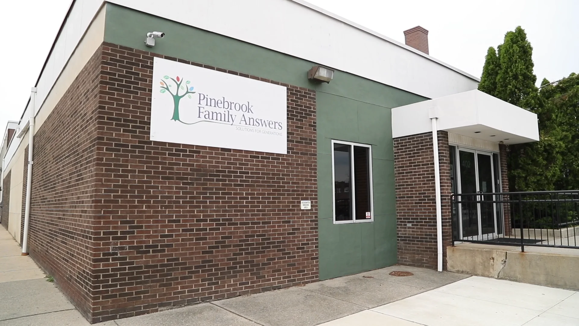 Pinebrook Family Answers facility