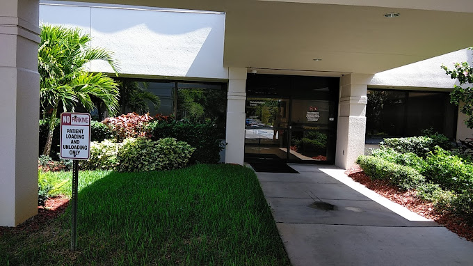 HCA Florida Lawnwood Hospital Mental Health Services facility