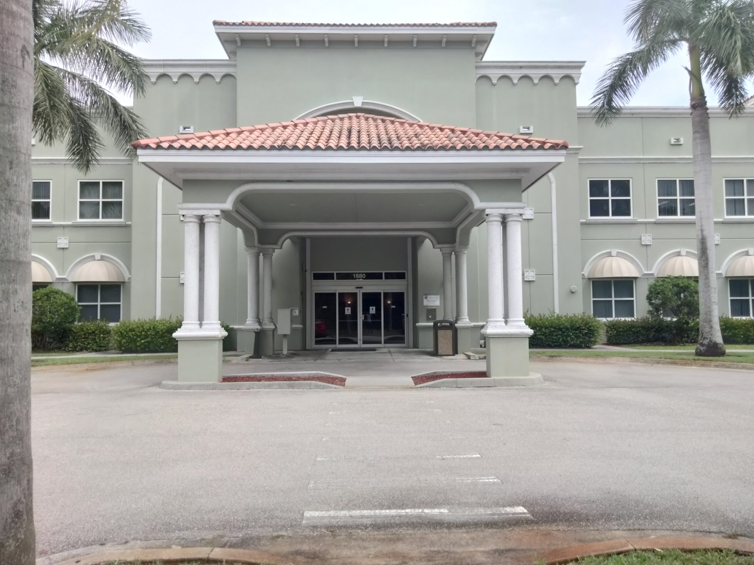 Pinnacle Wellness Group Port Saint Lucie facility