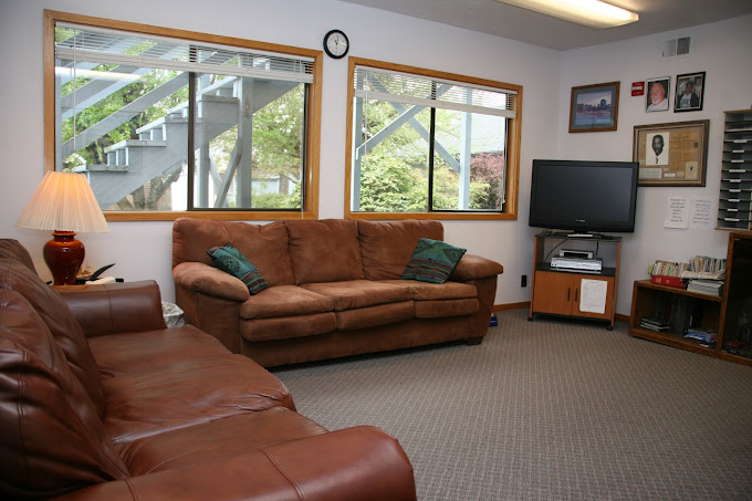 Willamette Family Treatment Servs Green Acres/Carlton Services facility