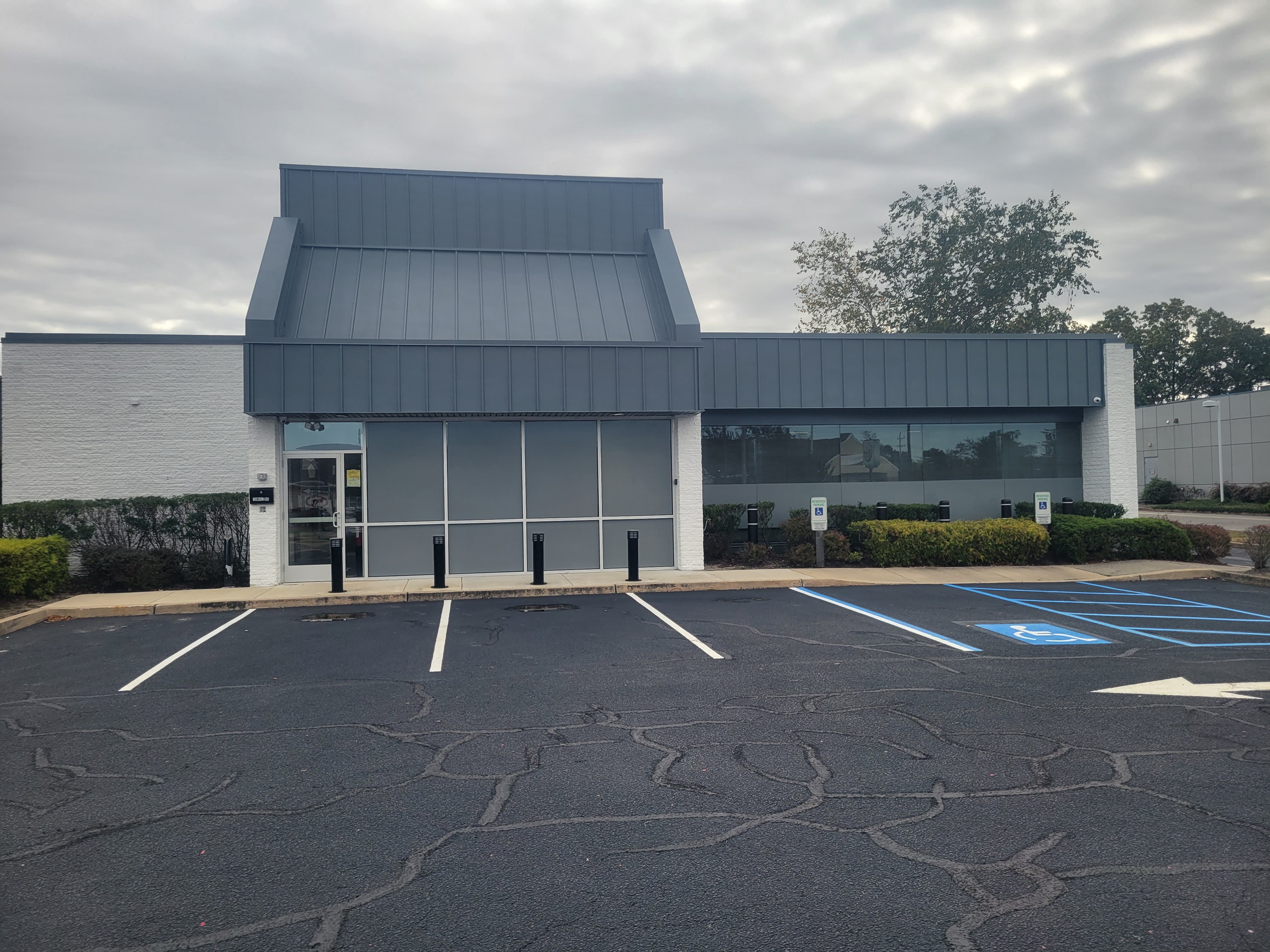 Suburban Health Clinic of Toms River facility