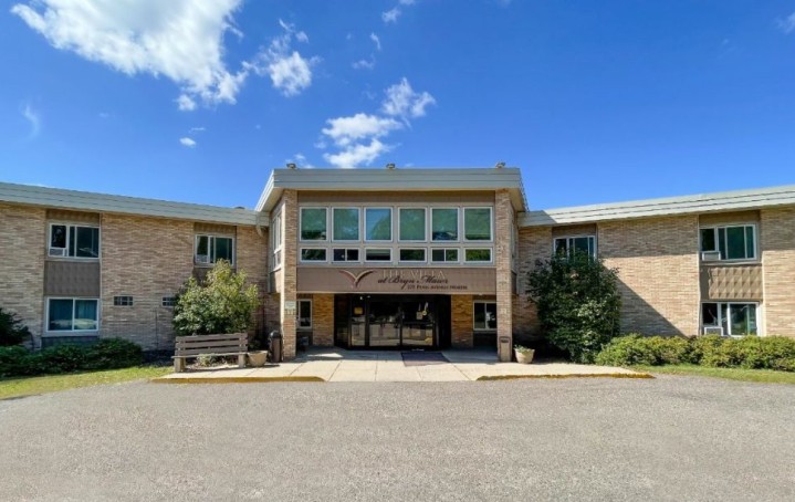 The Villas at Bryn Mawr facility