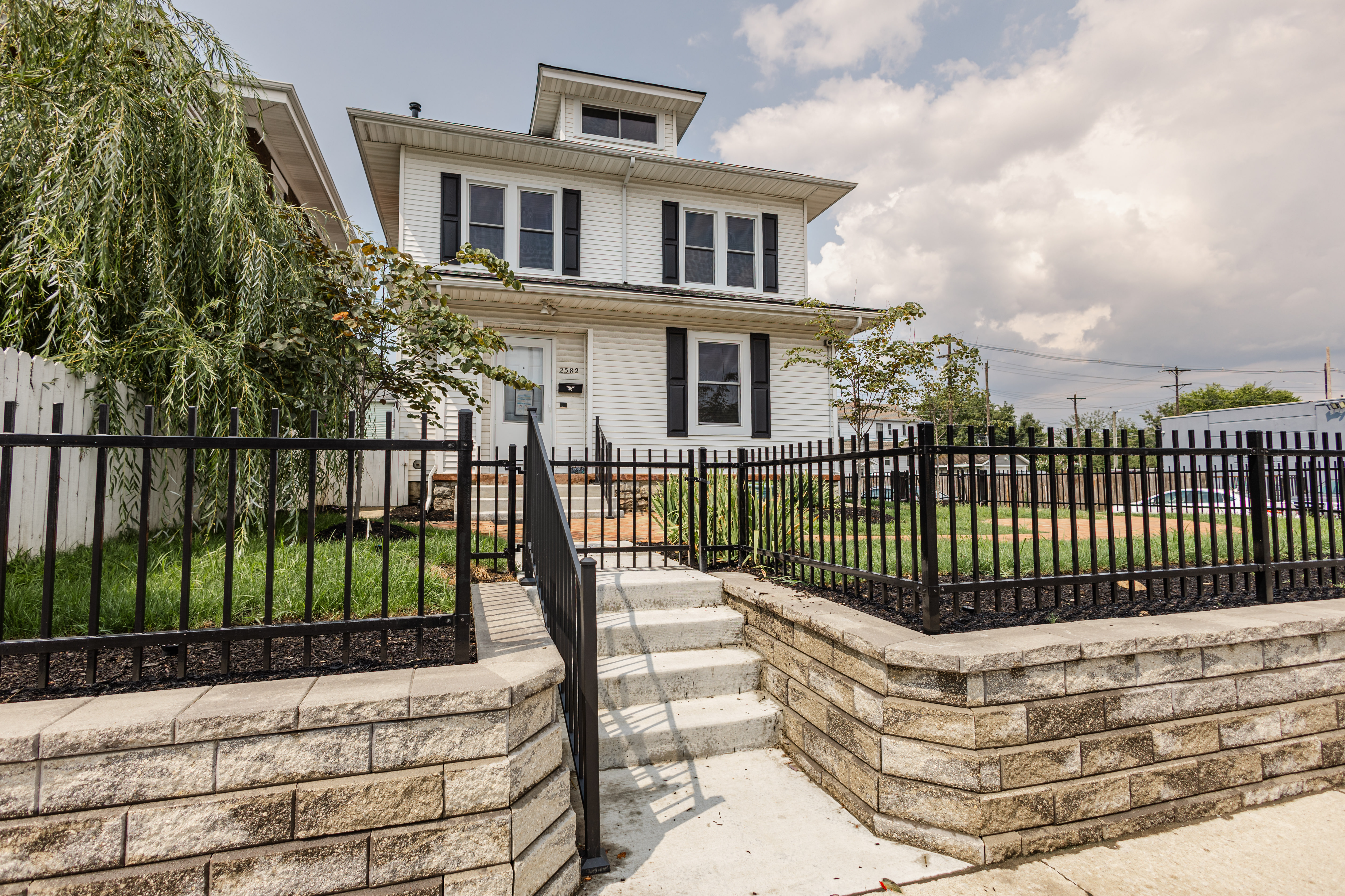 Netcare Access Miles House: Treatment Options, Amenities & Photos ...