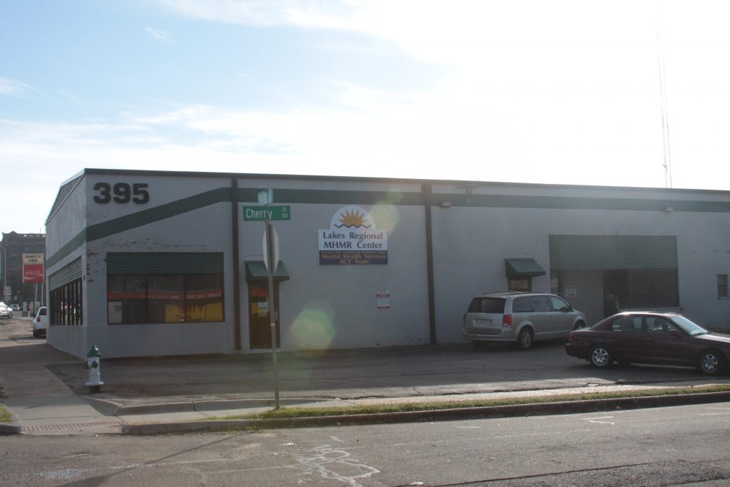 Lakes Regional Community Center facility
