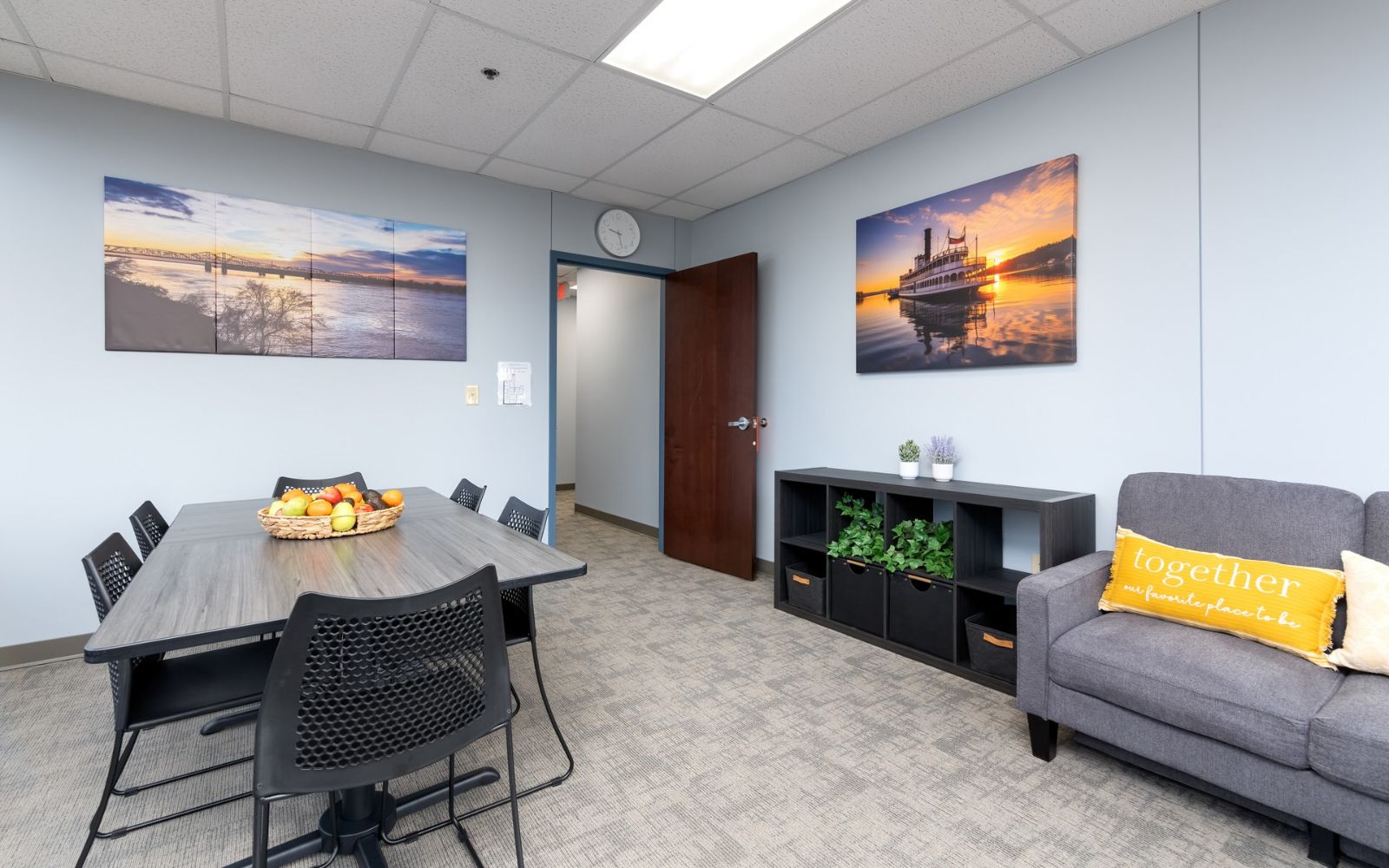 Pasadena Villa Outpatient Quad Cities facility photo 5
