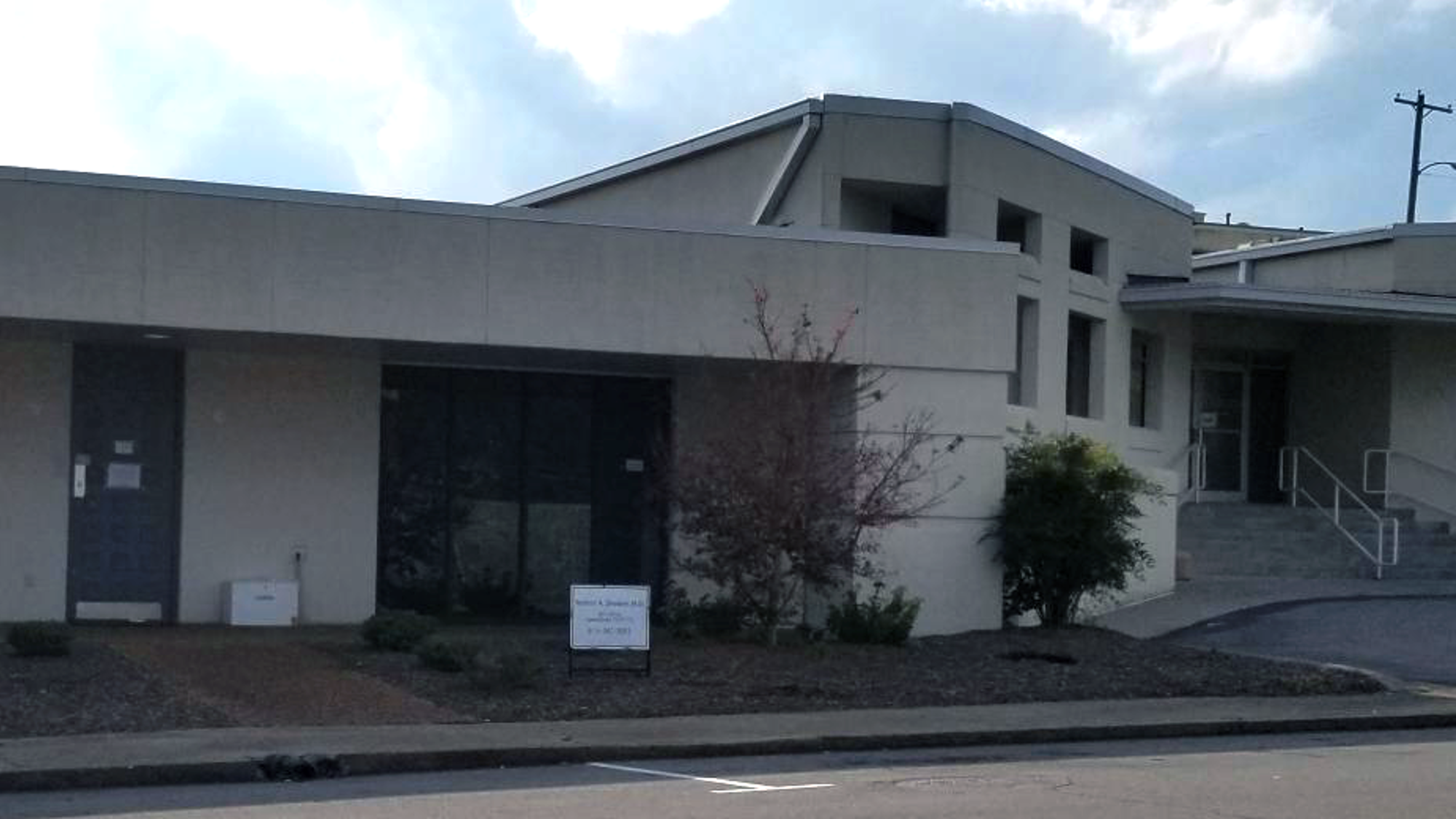 Pathway Healthcare Springfield facility photo 3