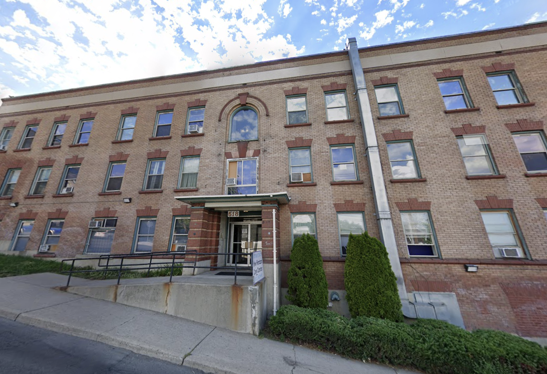 Sun Ray Court Men's Residential Treatment facility photo 2