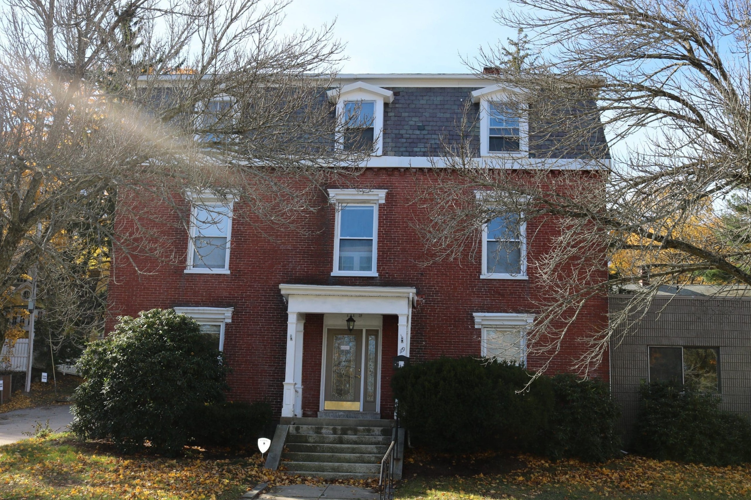 Forest Women's Sober House facility