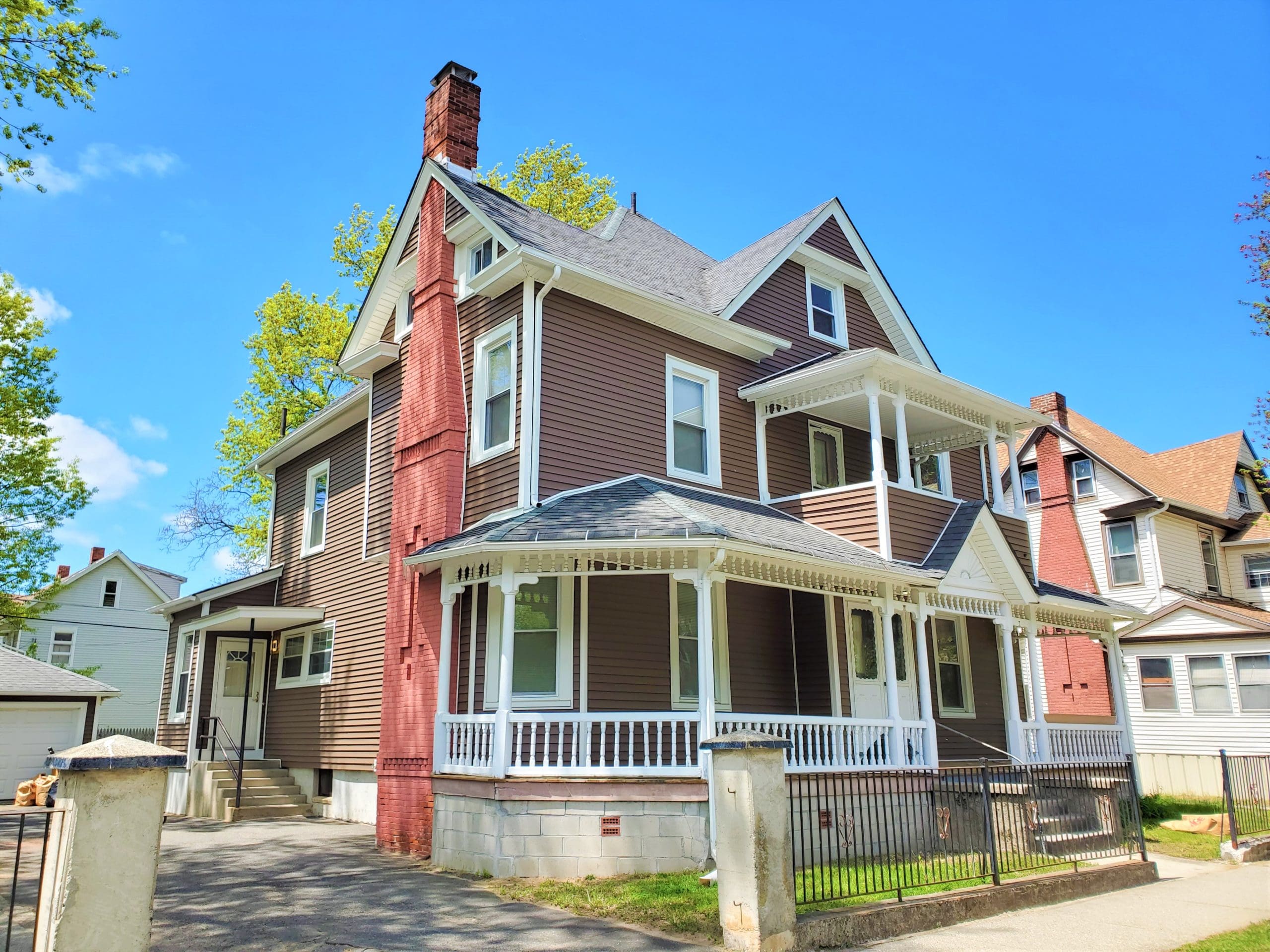 Rose Women's Sober House facility