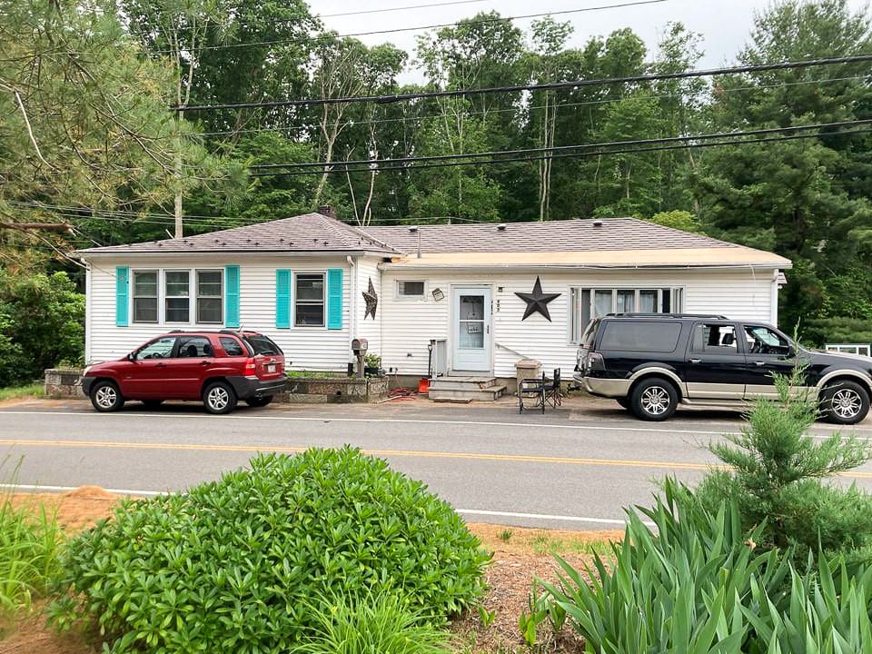 Kayaly - Commonwealth Men's Sober House facility